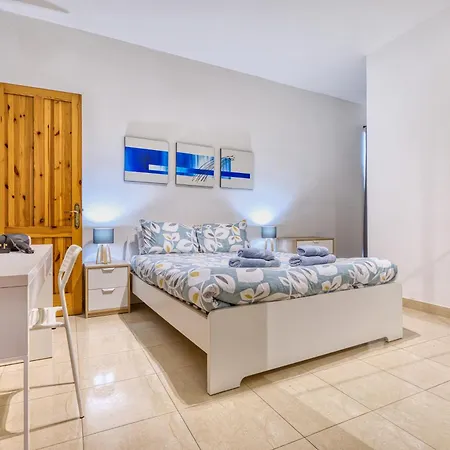 The Appartement *