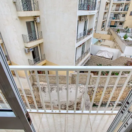 Appartement The *